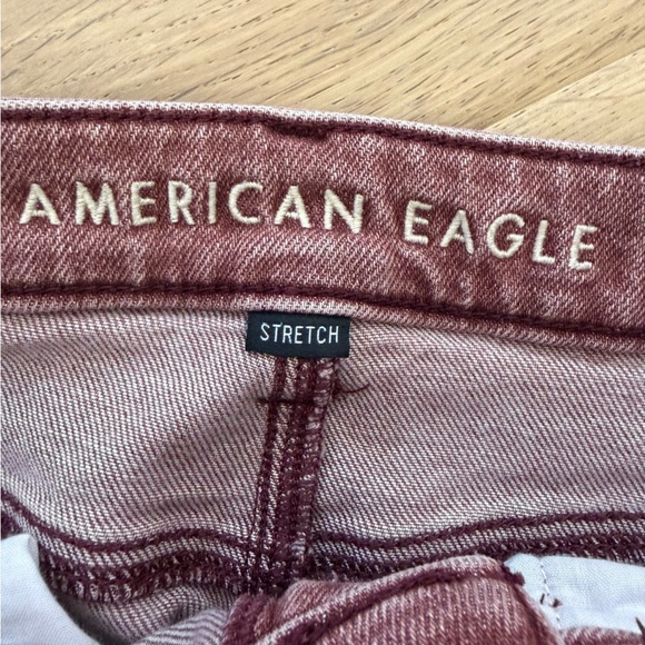 American Eagle Outfitters High-Rise Ripped Jeans – Faded Red / Maroon – Size 4 - Picture 6 of 11